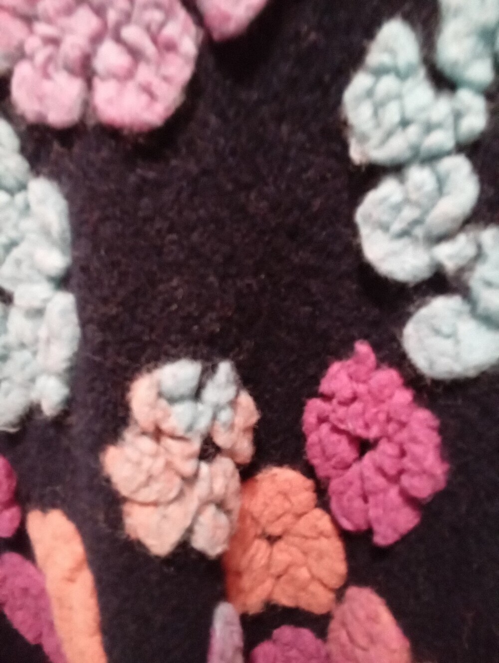 Chunky Flowers Wool Embroidered Ruana Wrap. One Size. Boho Chic Vibe Colorful - Picture 9 of 10